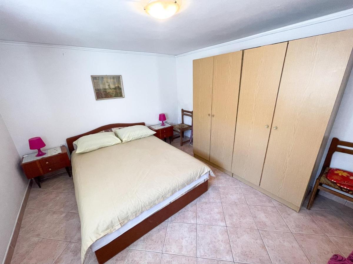 Apartmani Leonarda Jadranovo Exterior photo